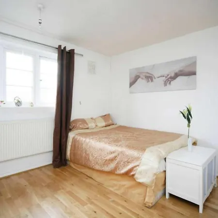 Апарт отель London Comfy Doubles Экстерьер фото